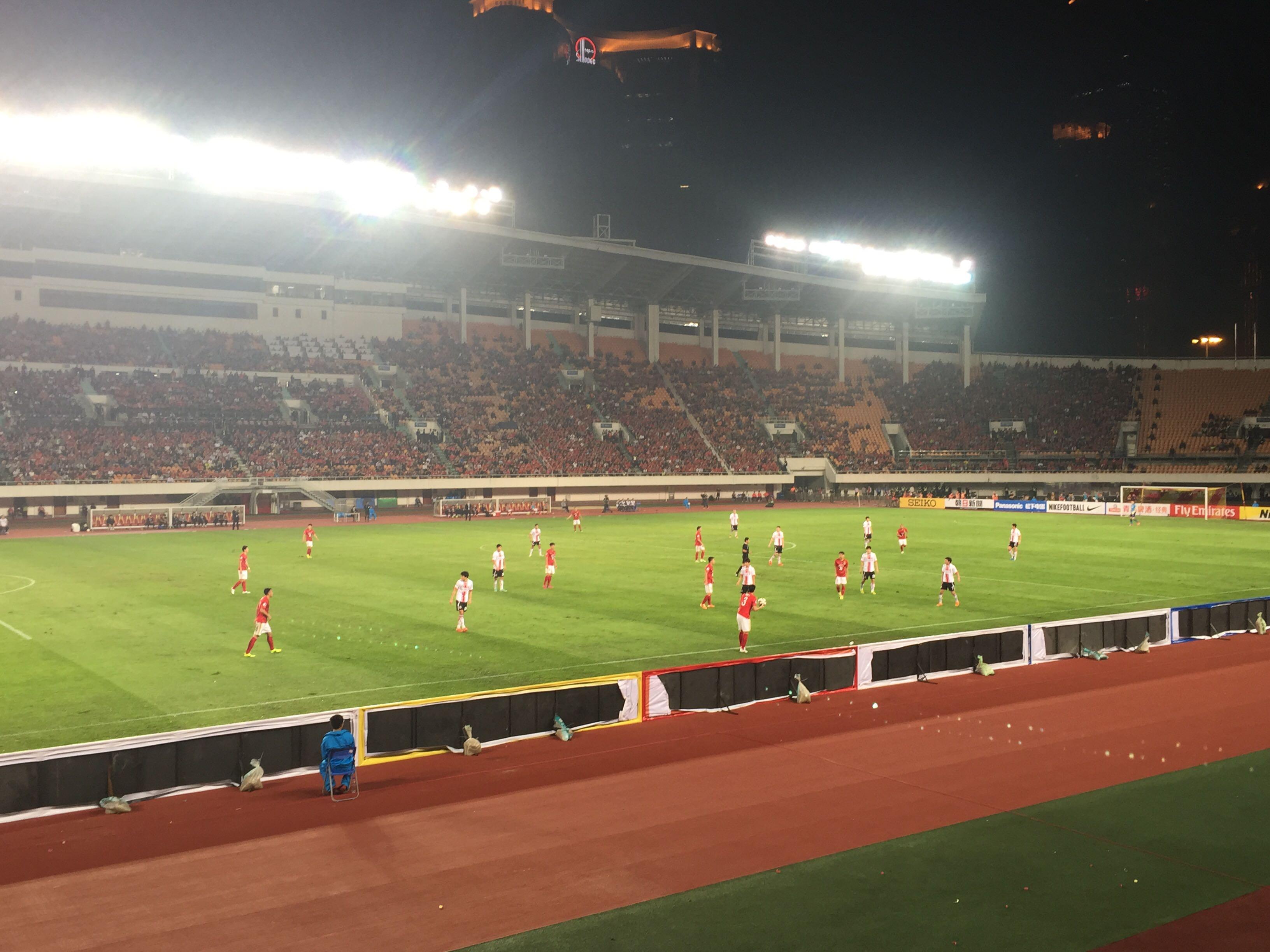 包含恒大客场不敌东京FC，三连败的词条