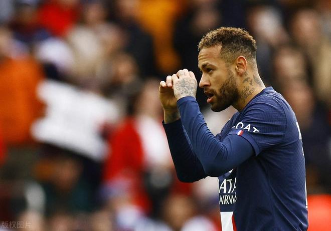 切尔西鏖战巴萨，苏亚雷斯带队取胜