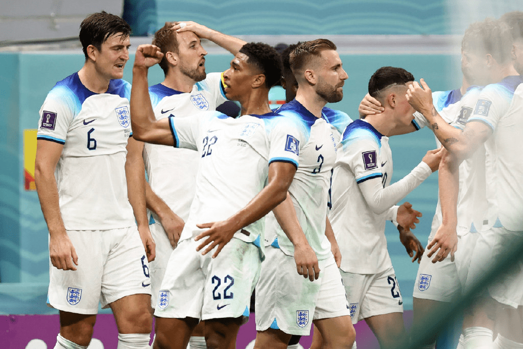 摩洛哥横扫巴西，戈麦斯扛起全队